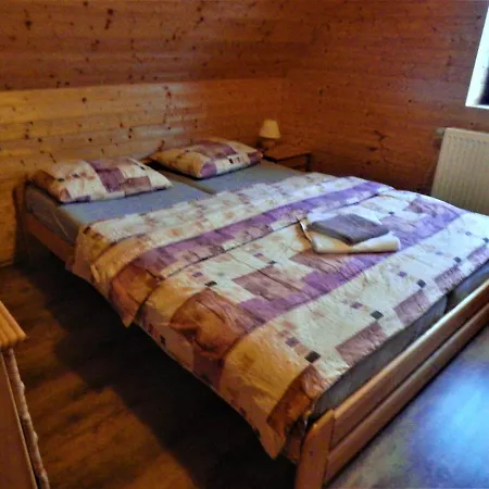 Roubenka - Jesenka Apartment *